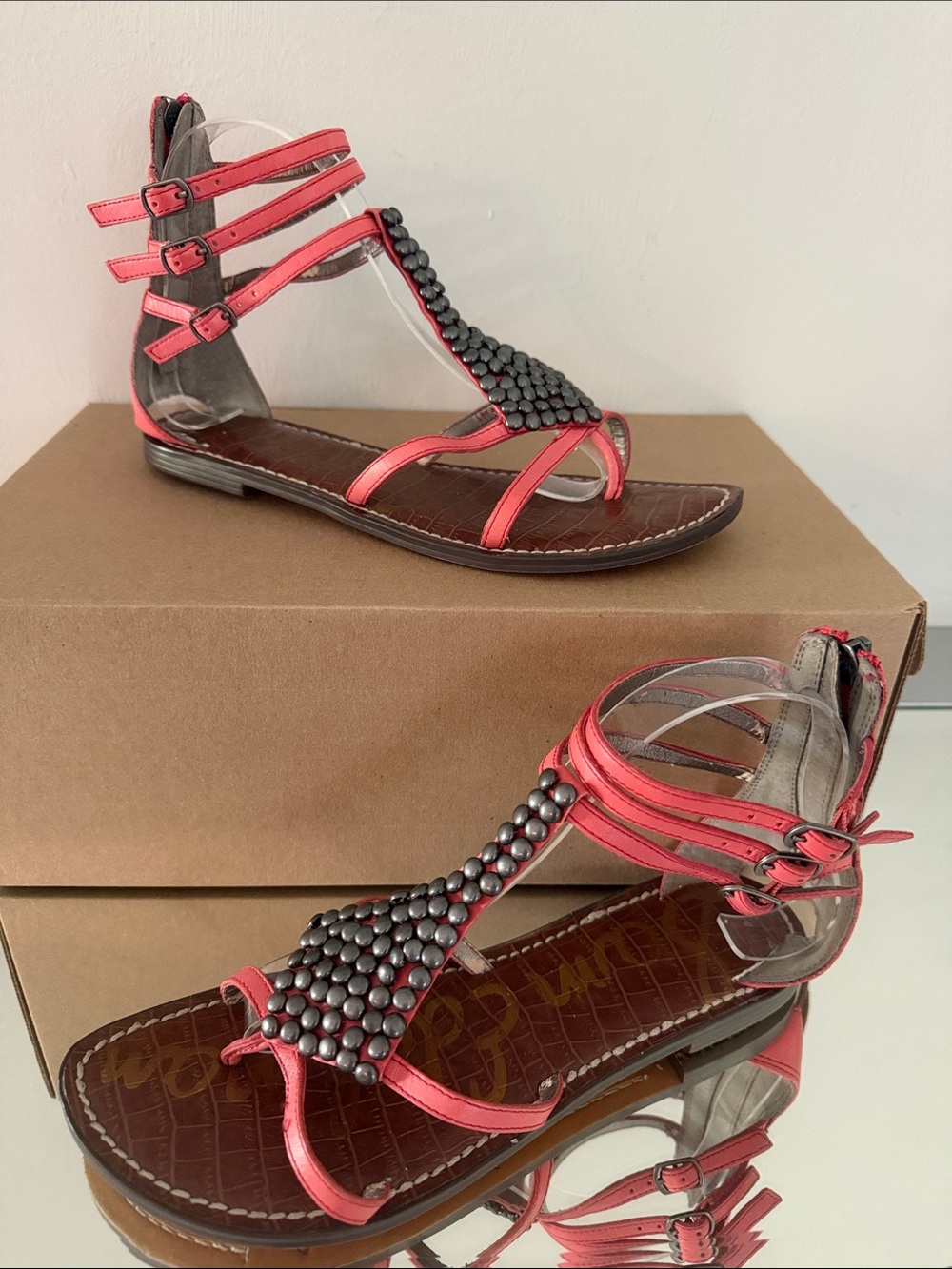 SAM EDELMAN Ginger Studded Gladiator Sandals Ankle Strap Flats Leather Size 8 - Picture 2 of 14